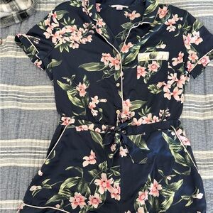 Victoria's Secret Navy Floral Top